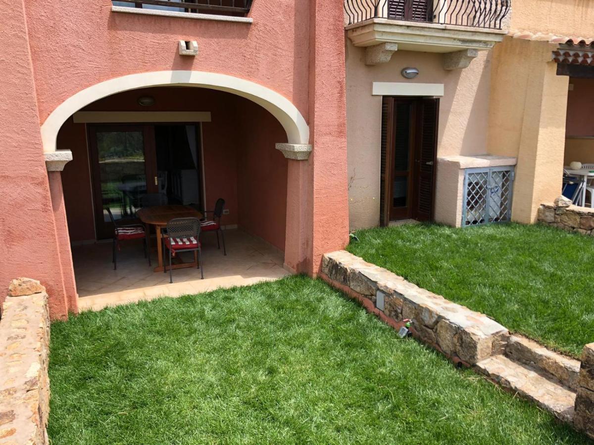Residence Cala Moresca Golfo Aranci Exterior foto